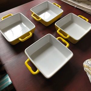 Mini casserole dishes